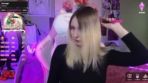 Evie online show from 12-20-24, 08:23