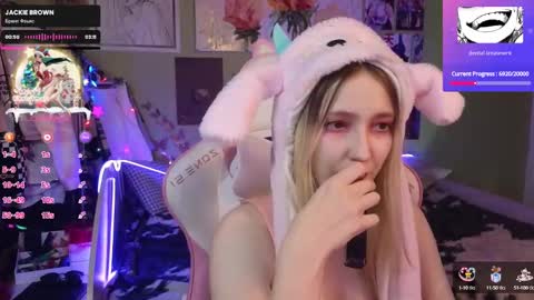 Evie online show from 12-29-24, 06:45