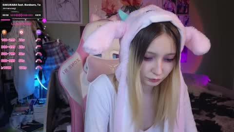 Evie online show from 02-03-25, 08:13