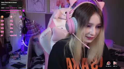 Evie online show from 02-04-25, 08:28