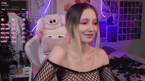 Evie online show from 03-03-25, 10:38