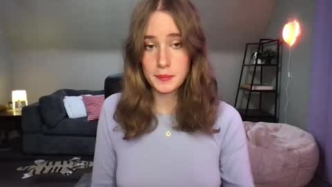 Evie3 online show from 02-01-25, 12:18