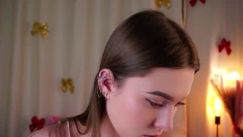 Snapshot of evieconley chatting on 02-28-26, 11:55 Lilith online show from 02-28-26, 11:55