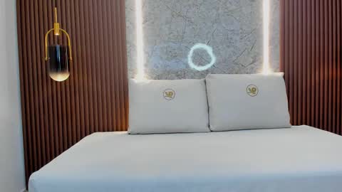 evony_beckerr online show from 12-04-25, 10:35