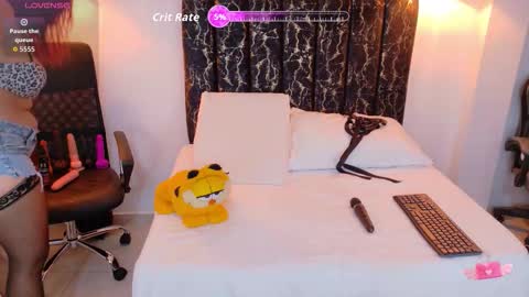 evvaa_moon online show from 11-21-25, 12:37