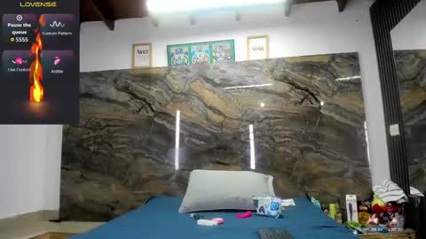 evy_connor online show from 01-12-26, 11:37