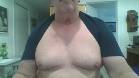 Snapshot of excitacbleguy9 chatting on 02-14-25, 08:37 was excitablyguy hacked online show from 02-14-25, 08:37