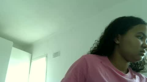 courtney online show from 11-18-25, 07:24