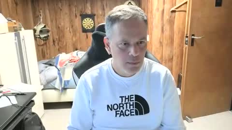 exibe1219 online show from 10-23-25, 12:48