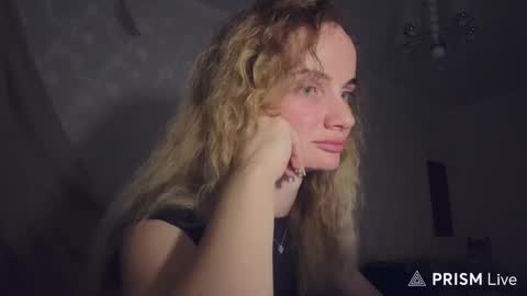 Snapshot of eximi chatting on 02-15-26, 10:28 eximi online show from 02-15-26, 10:28