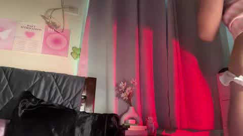 Angela online show from 12-05-25, 03:59