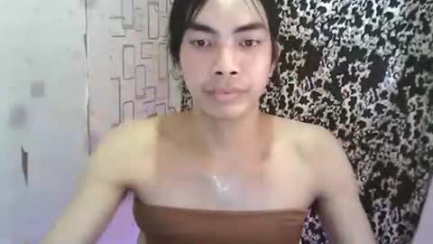 Snapshot of exotic_blacklixexx69 chatting on 04-24-26, 04:15 Lixe online show from 04-24-26, 04:15