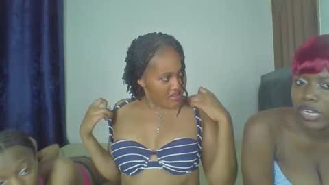 Snapshot of exotic_cutiee chatting on 04-18-26, 10:32 exotic_cutiee online show from 04-18-26, 10:32