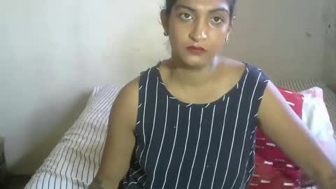 Amber online show from 12-29-24, 01:17