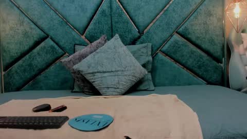 Adriana  online show from 11-20-25, 11:32