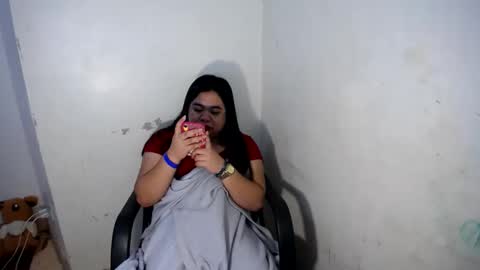 Snapshot of exoticpinayx chatting on 12-15-24, 04:40 SHANTAL MARIE online show from 12-15-24, 04:40