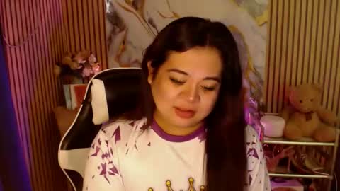 SHANTAL MARIE online show from 11-16-25, 05:35