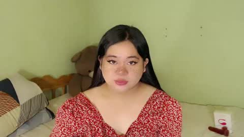 Snapshot of exoticpinayx chatting on 06-28-26, 06:41 SHANTAL MARIE online show from 06-28-26, 06:41