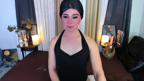 Snapshot of expensive_elise chatting on 05-20-26, 06:47 expensive_elise online show from 05-20-26, 06:47