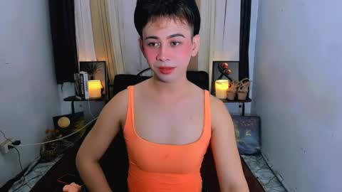 Snapshot of expensive_elise chatting on 05-29-26, 02:59 expensive_elise online show from 05-29-26, 02:59