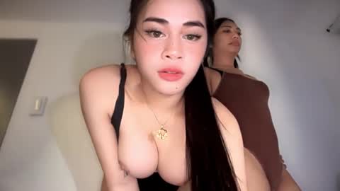 chloee online show from 02-25-26, 11:47