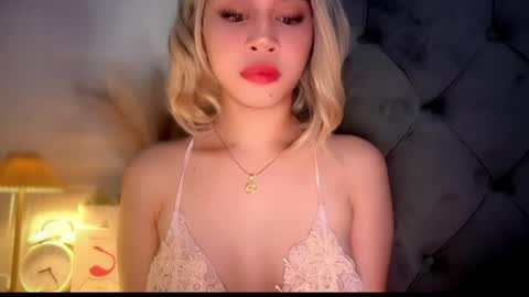 chloee online show from 05-25-26, 10:16