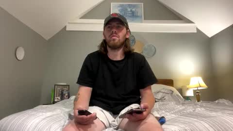 Snapshot of explosive_andyy chatting on 10-18-25, 11:05 Explosivee andyy online show from 10-18-25, 11:05