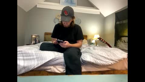 Snapshot of explosive_andyy chatting on 10-19-25, 11:27 Explosivee andyy online show from 10-19-25, 11:27