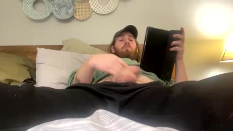 Snapshot of explosive_andyy chatting on 11-12-25, 06:58 Explosivee andyy online show from 11-12-25, 06:58