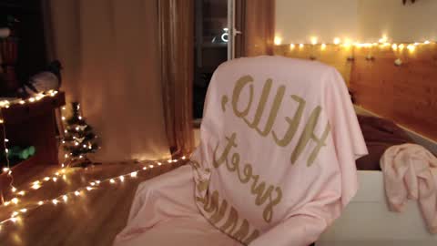 Crystal online show from 01-03-25, 11:33