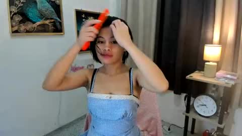 Snapshot of exquisiteruffa chatting on 06-15-26, 07:38 ruffa online show from 06-15-26, 07:38