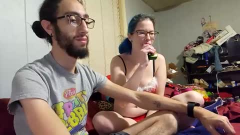 Extrastatic94 online show from 12-26-24, 04:53