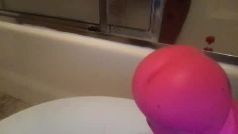 Snapshot of extendoklitftm chatting on 01-22-25, 08:18 ExtendoKlit online show from 01-22-25, 08:18