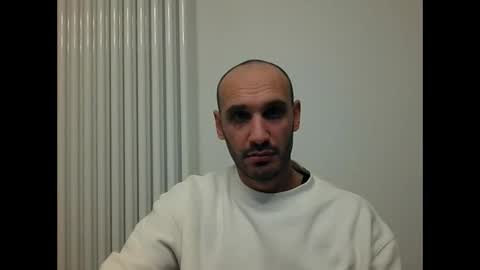 Extro online show from 12-22-25, 08:39