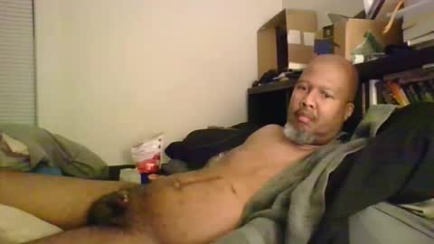 Snapshot of eyequee0007 chatting on 05-18-26, 03:02 eyequee0007 online show from 05-18-26, 03:02