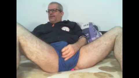 GEORGE online show from 10-31-25, 06:25