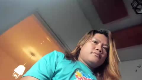 Snapshot of eyes_on_me_ chatting on 02-17-26, 03:03 Lerrah online show from 02-17-26, 03:03