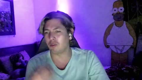 eyesgreenman online show from 10-10-25, 04:00