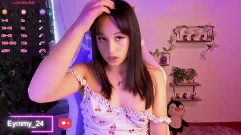 eymmy_24 online show from 04-21-26, 01:42