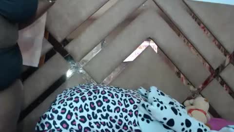 eyshaexotii online show from 01-18-26, 10:35