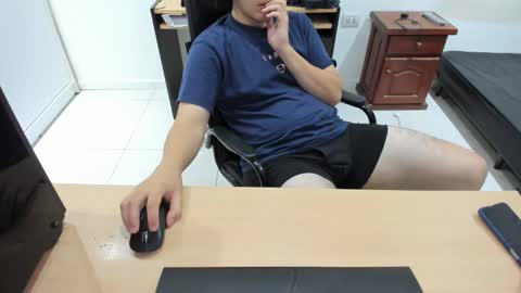 Snapshot of ezzeq chatting on 03-21-26, 02:49 Ezzeq online show from 03-21-26, 02:49