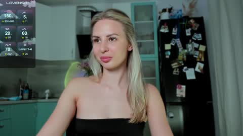  if you dont have fansly account yet use this link to registration    online show from 12-16-24, 04:27