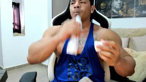 Snapshot of fabian_arango chatting on 02-26-26, 07:57 Fabian arango online show from 02-26-26, 07:57