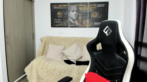 Fabian arango online show from 03-07-26, 01:41