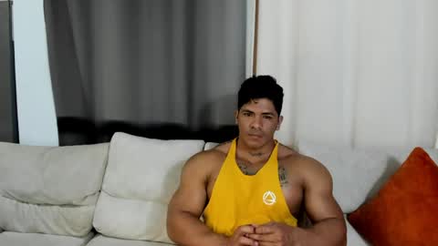 Fabian arango online show from 04-12-26, 01:16