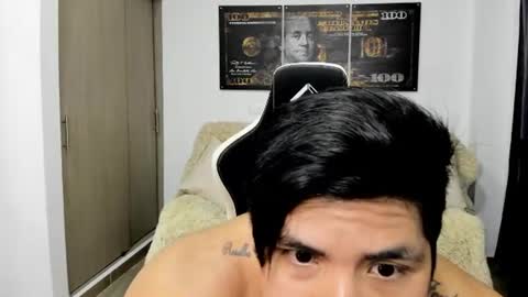 Snapshot of fabian_arango chatting on 06-27-26, 11:04 Fabian arango online show from 06-27-26, 11:04