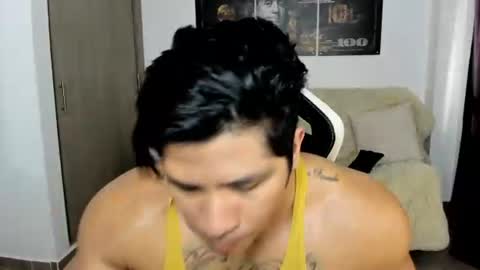 Snapshot of fabian_arango chatting on 07-04-26, 01:17 Fabian arango online show from 07-04-26, 01:17