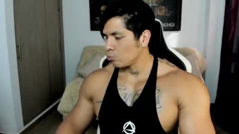 Snapshot of fabian_arango chatting on 07-08-26, 08:35 Fabian arango online show from 07-08-26, 08:35