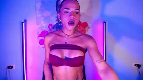 Snapshot of fabian_sexylatinox chatting on 12-21-24, 06:52 o online show from 12-21-24, 06:52