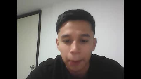 Snapshot of fabiar11 chatting on 11-09-25, 02:54 R online show from 11-09-25, 02:54